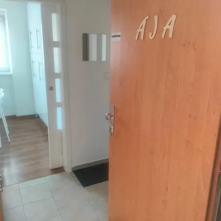 Aja - ليبنو ناد فلتافو